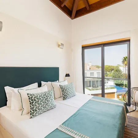 Vale Do Lobo Resort 5* Vale do Lobo