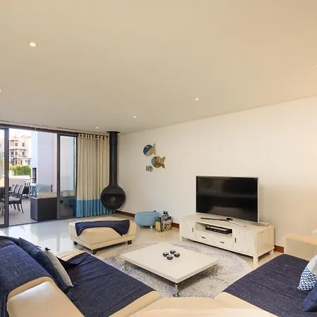 Курортный комплекс Vale Do Lobo Resort 5*