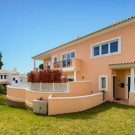Vale Do Lobo Resort 5*