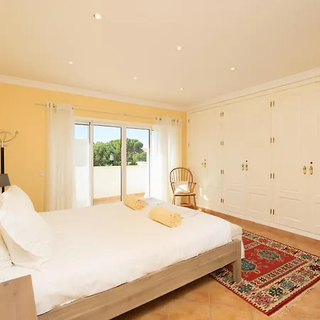 Vale Do Lobo Resort 5*