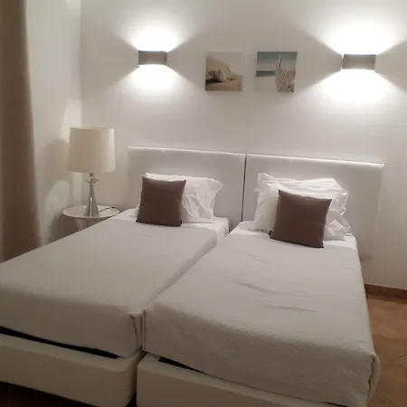 Курортный комплекс Vale Do Lobo Resort 5*
