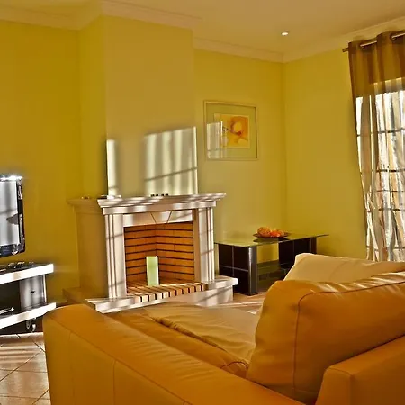 Vale Do Lobo Resort ואלה דה לובו